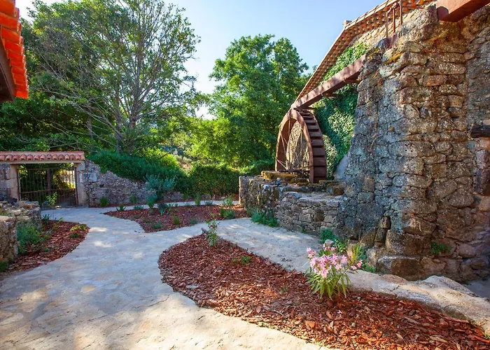 Aqua Et Oleum Hotel Villamiel